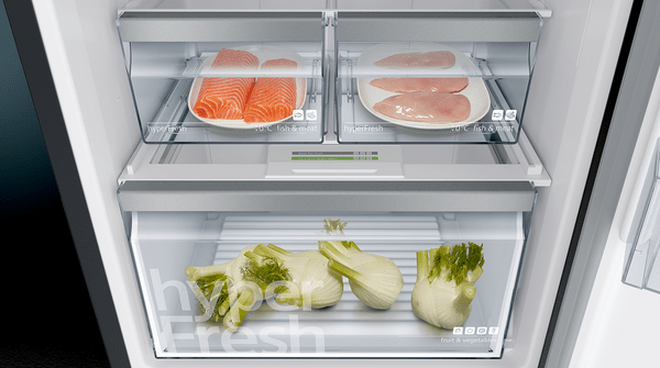 iQ300 Fridge Freezer 203cm (H) | Black stainless steel | KG39N7XEDG