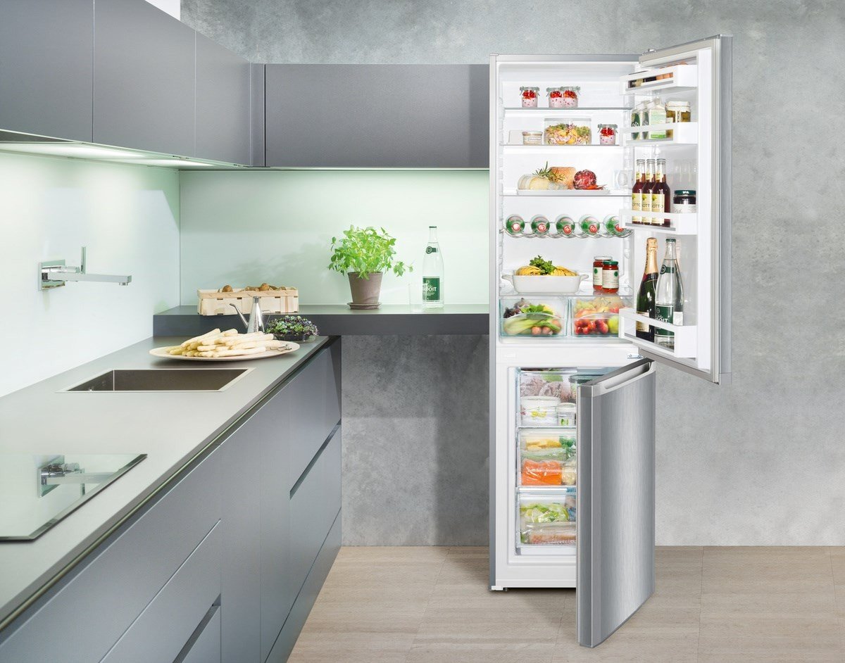 Fridge Freezer With SmartFrost, 182cm (H) | Stainless Steel | CUel 3331