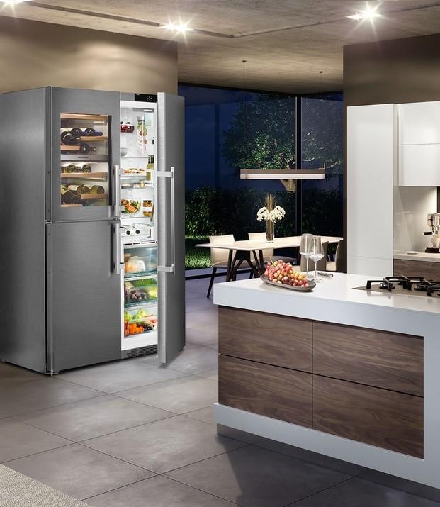 Premium+ Side By Side Fridge Freezer, 645L, A++ | SBSes 8486