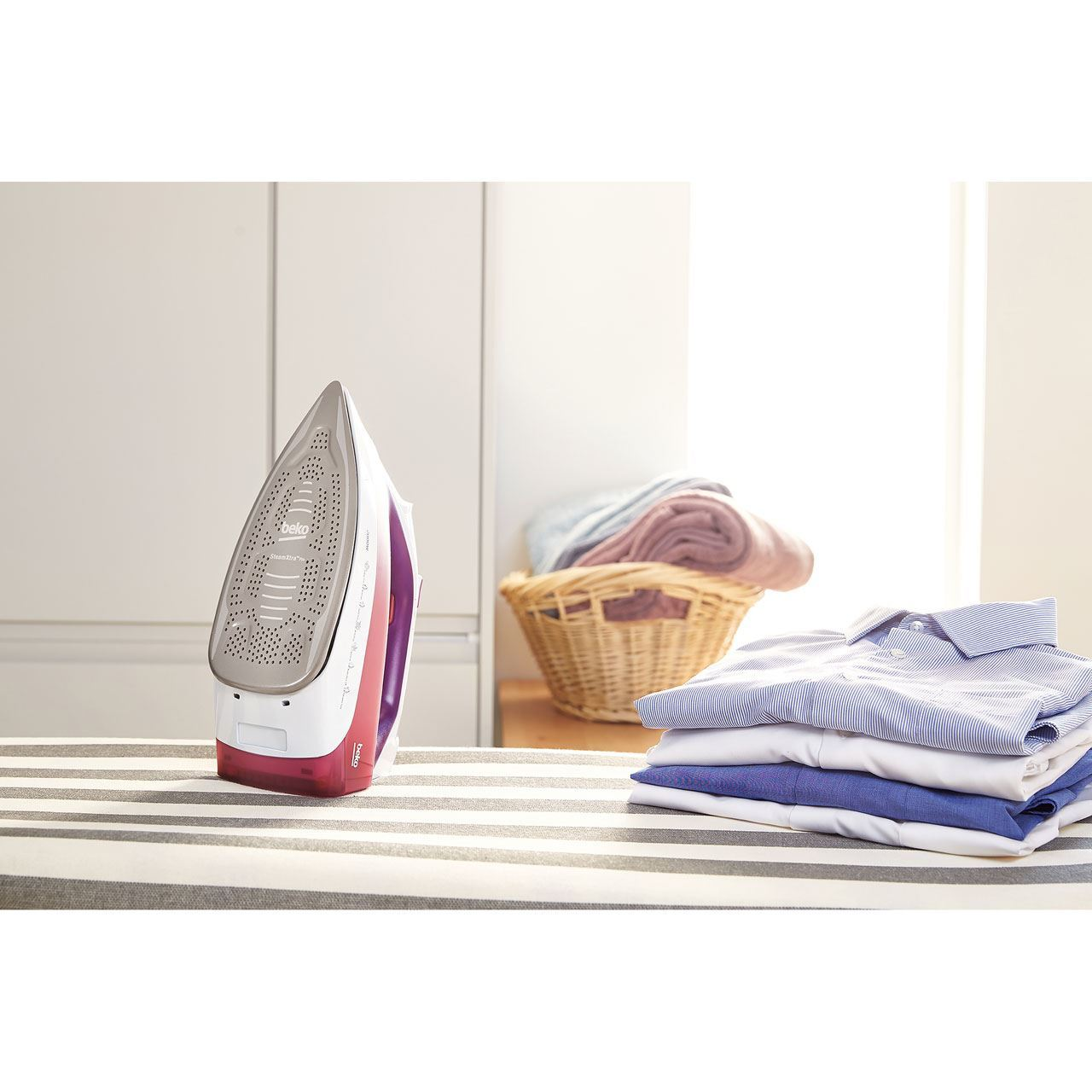 Plancha de vapor de 2800 W | SPM7128P