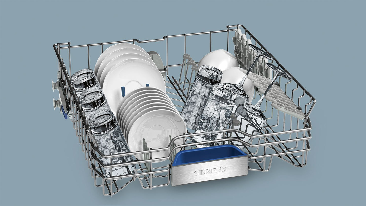 iQ700 Fully-Integrated Dishwasher |  SN678D06TG