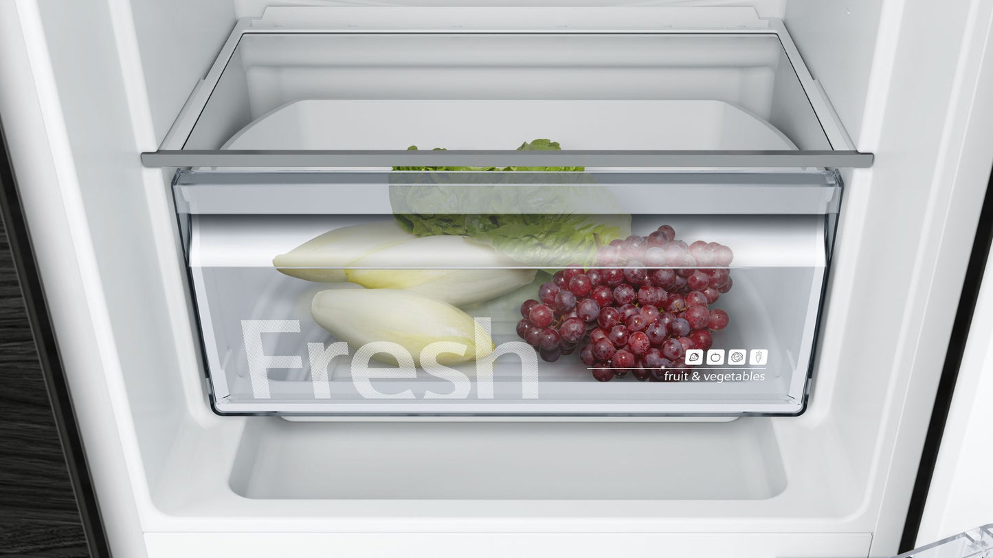 iQ300 Integrated Fridge Freezer 177cm (H) | KI86VVF30G