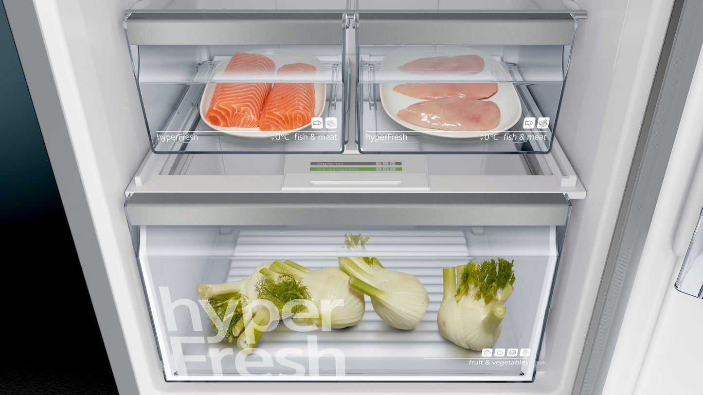 iQ300 Fridge Freezer 203cm (H) | Inox | KG39NMIESG