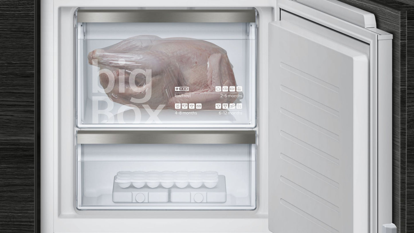 iQ700 Integrated Fridge Freezer 177cm (H) | KI87FPF30
