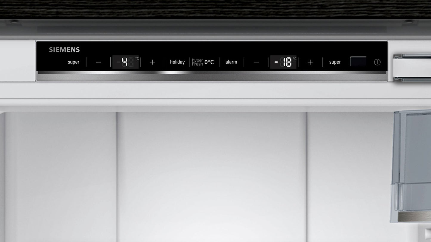 iQ700 Integrated Fridge Freezer 177cm (H) |  KI86FPF30G