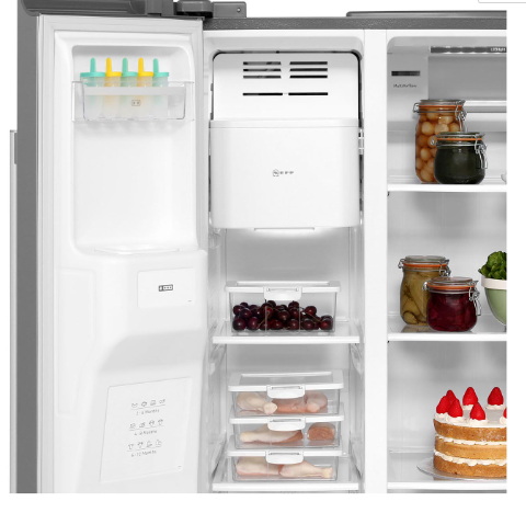 American Fridge Freezer with Ice & water dispenser, 177cm (H) | KA3902I20G