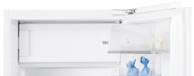 Nevera integrada con congelador 81 cm (alto) | ERY1201FOV