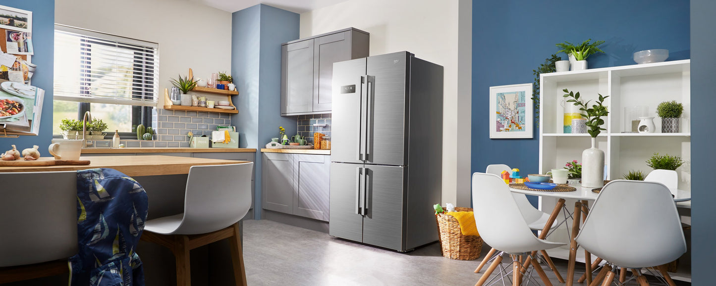 American Fridge Freezer with Blue Light Technology | 183cm (H) | S/Steel | MN1416224PX