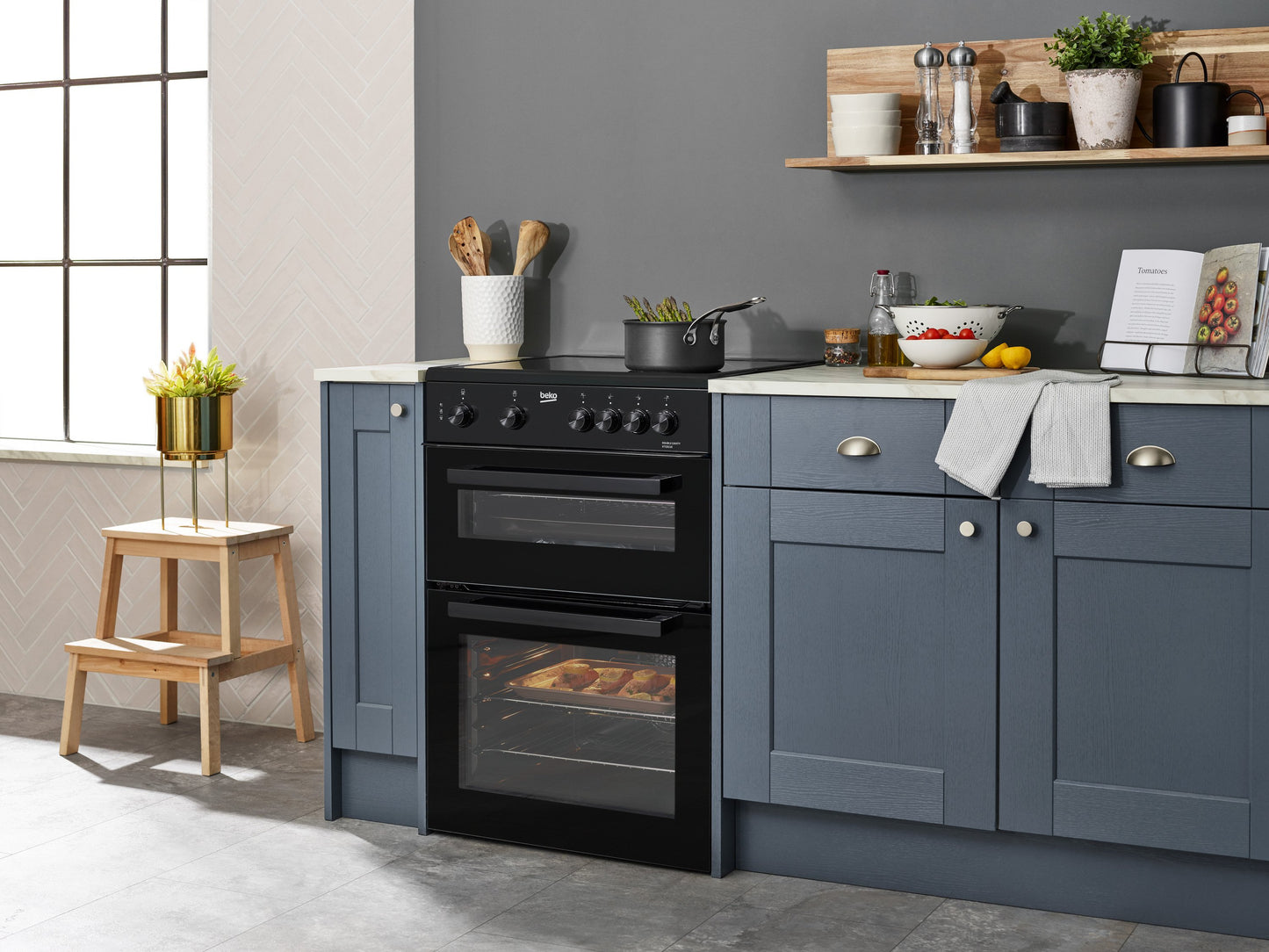 60cm Twin Cavity Electric Cooker | Black | KTC611K | More Colour Options