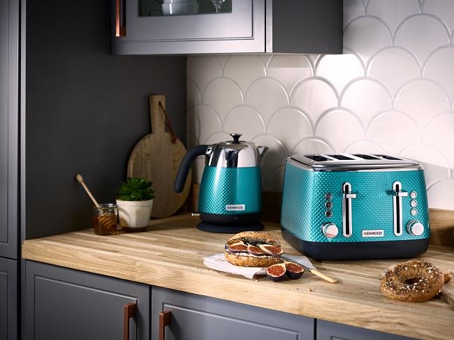 Mesmerine 4 Slice Toaster | More Colours Available | TFM810BL