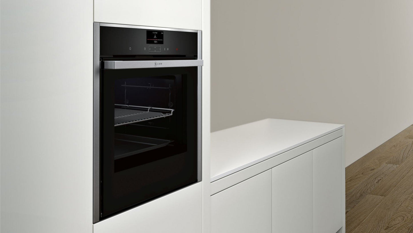 Built-in Single Oven Slide&Hide with CircoTherm | B57CS24H0B