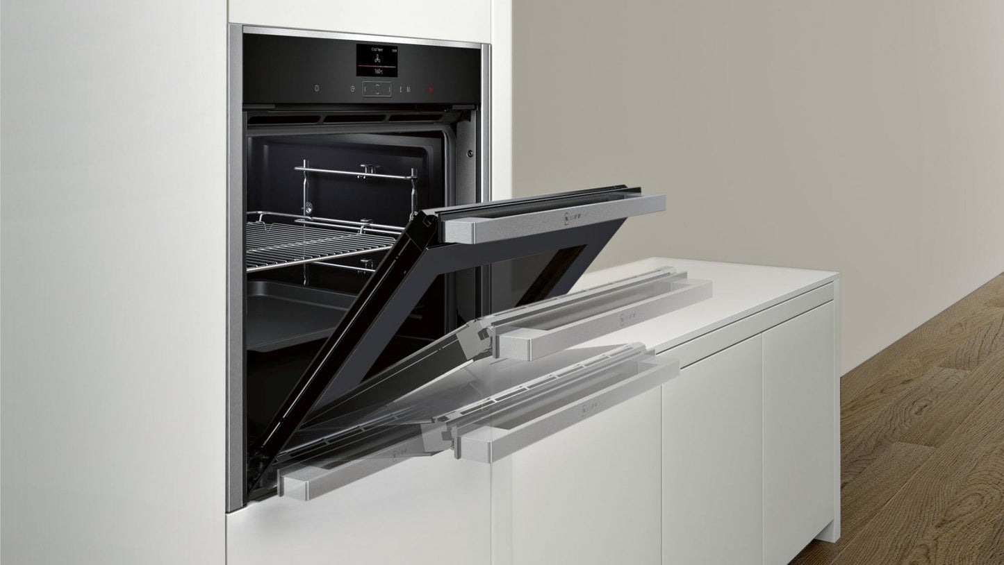 Built-in Single Oven Slide&Hide with CircoTherm | B57CS24H0B