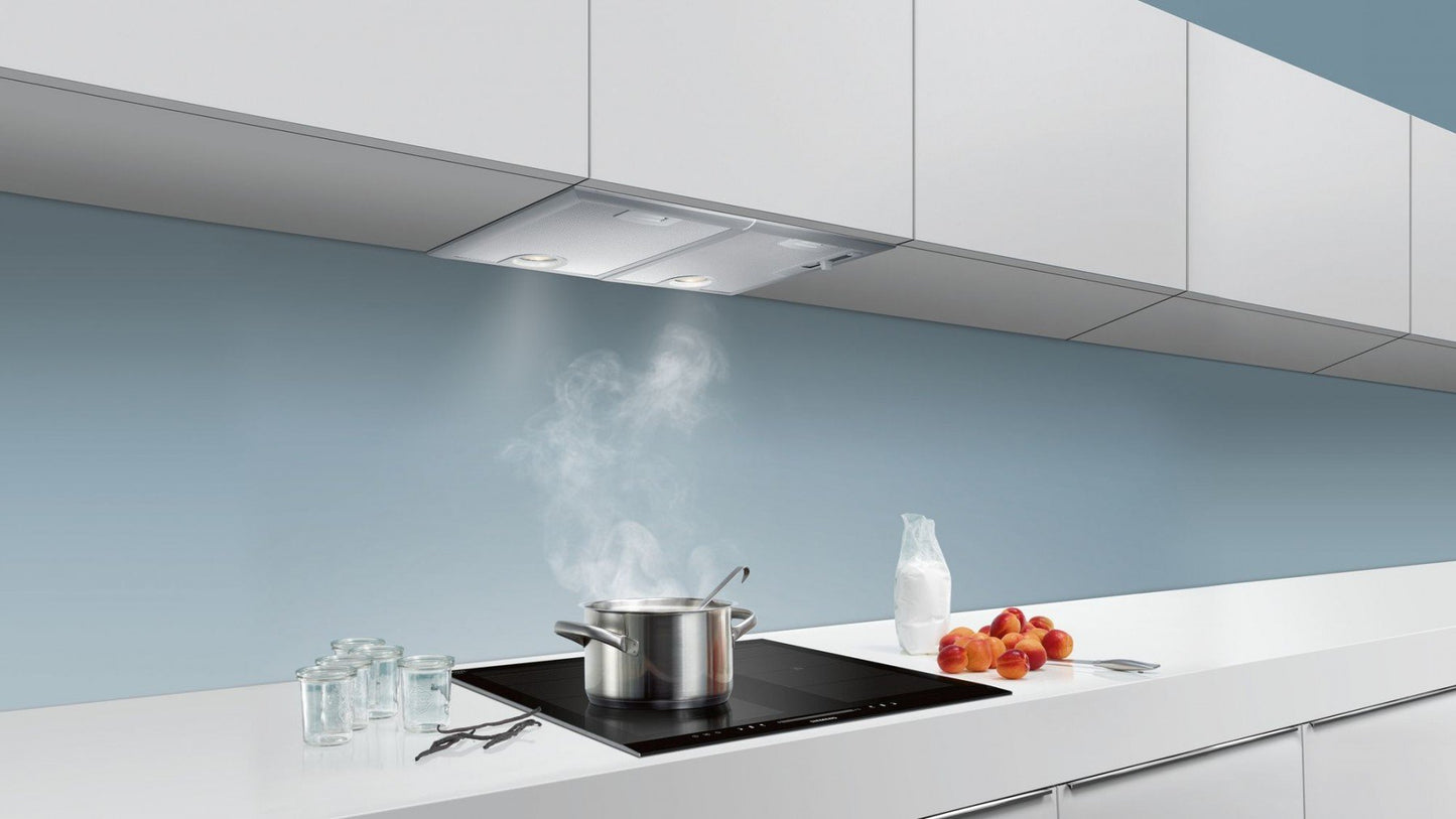 iQ300 75cm Canopy Extractor Hood | LB75565GB
