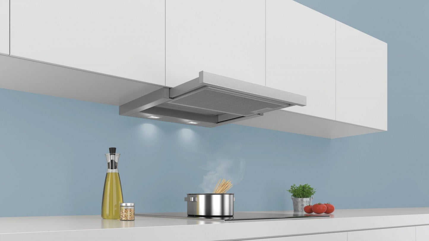 iQ300 60cm Telescopic Slimline Hood | LI64MA530B