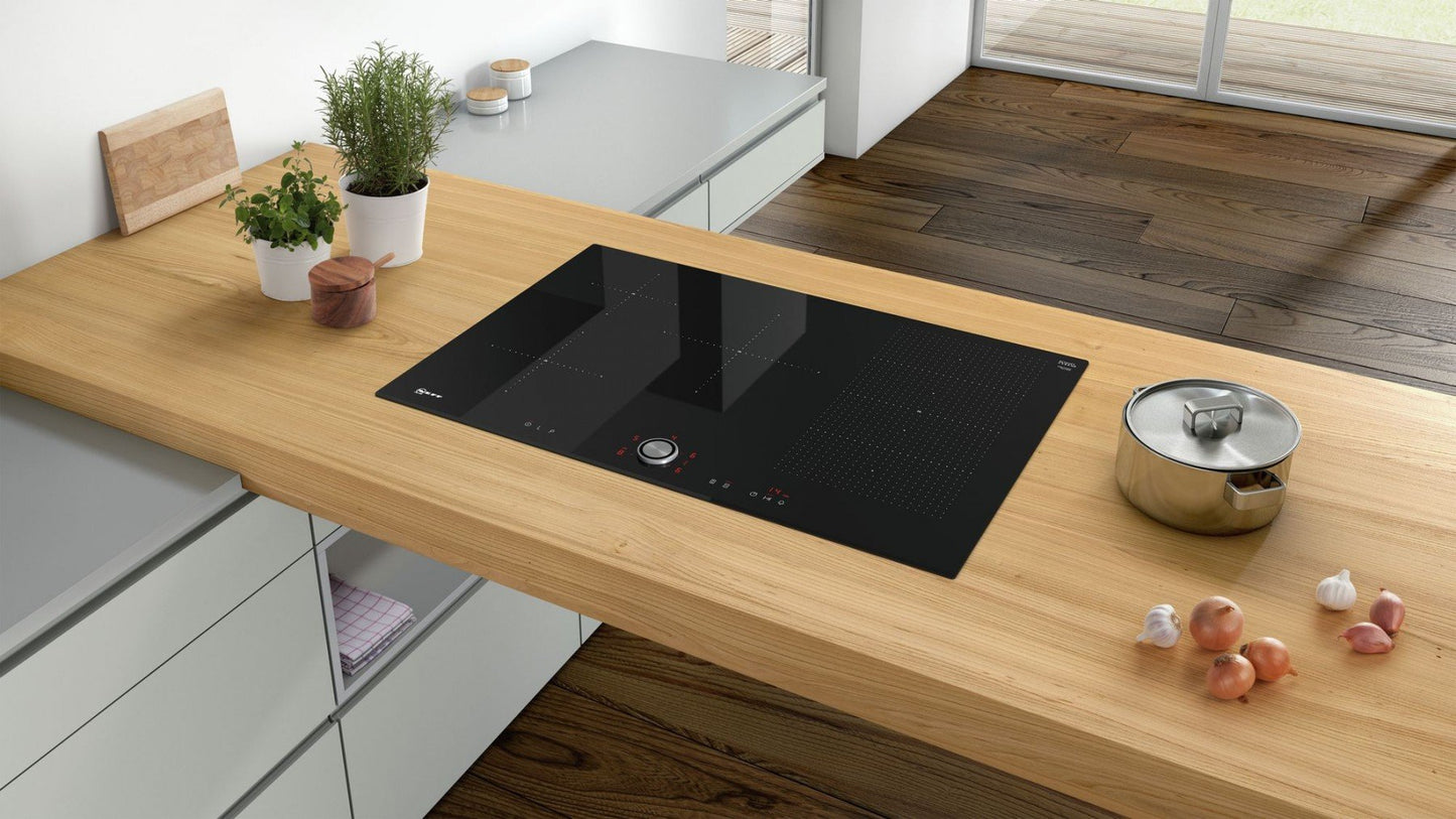 Table de cuisson FlexInduction de 80 cm avec commande TwistPad | T58FT20X0 + Poêle à induction GRATUITE d'une valeur de 129 €* 