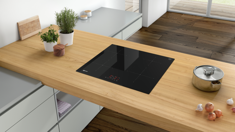 60cm Induction Hob 13A Plug | T36FB41X0G