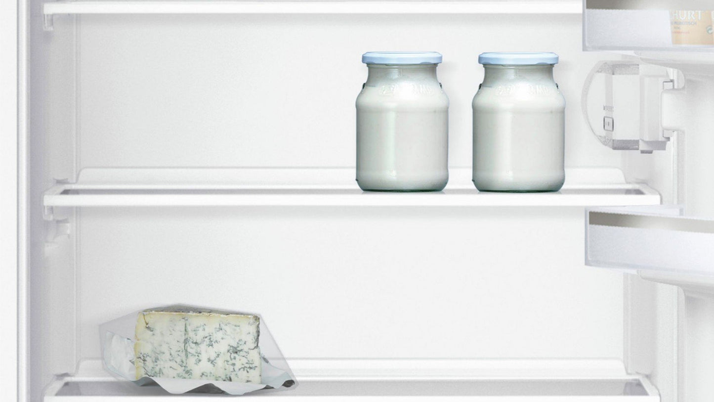 iQ100 Integrated Fridge Freezer 177cm (H) | KI38VX22GB