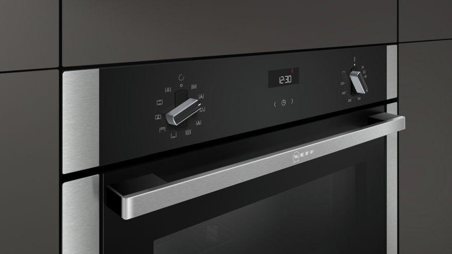 Built-in Single Oven, Slide&Hide with CircoTherm | B3ACE4HN0B