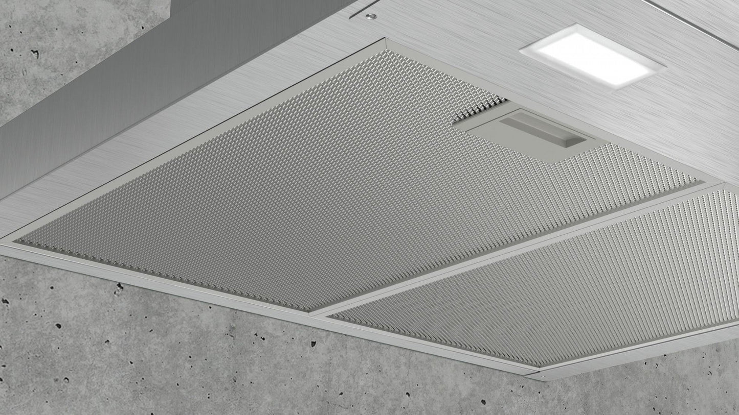 iQ100 60cm Box Design Chimney Extractor Hood | LC64BBC50B