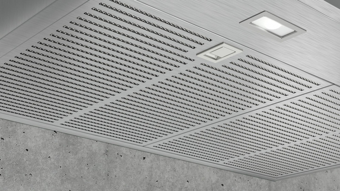 iQ300 75cm Box Design Chimney Extractor Hood | LC77BHM50B