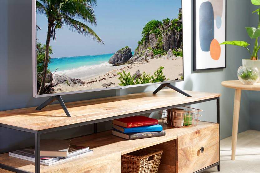 70" 4K Ultra HD HDR Smart LED TV With Tizen OS | UE70TU7100KXXU