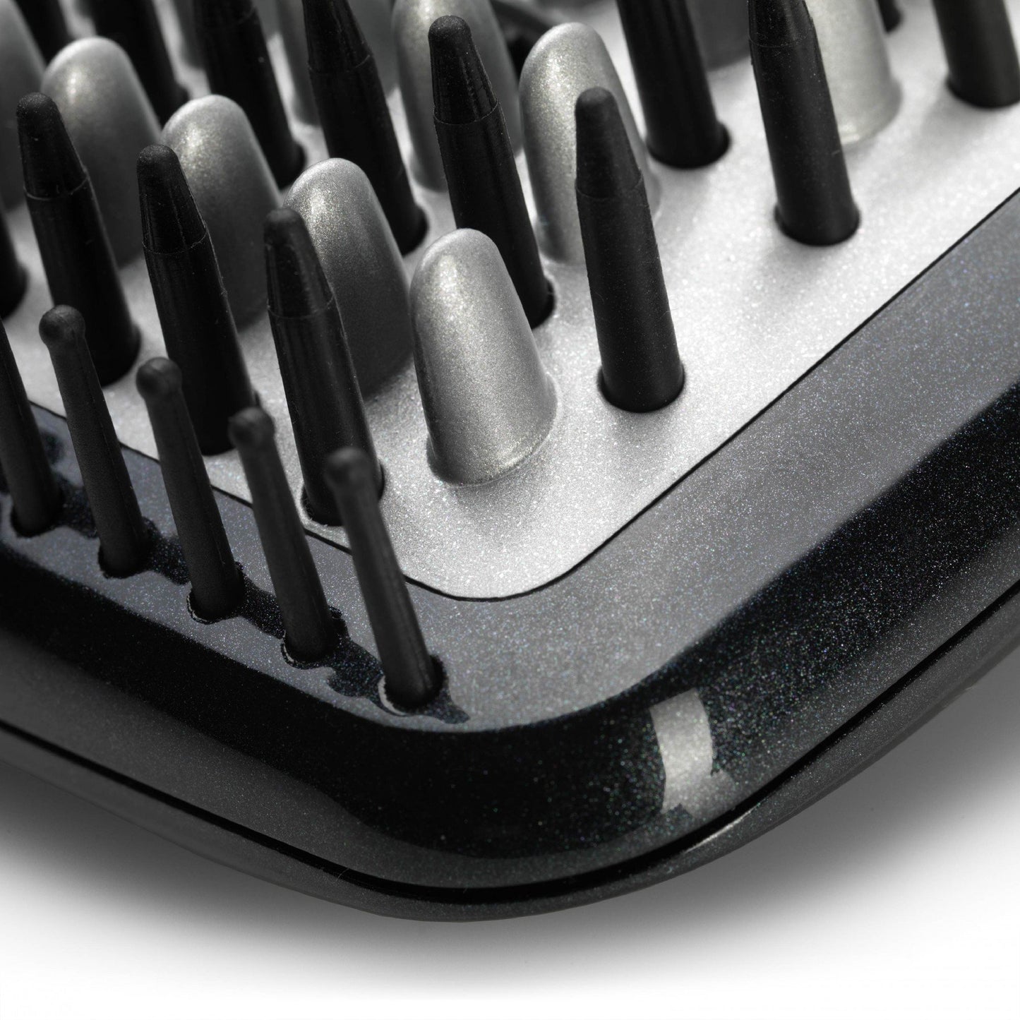 Diamond Heated Smoothing & Straightening Brush | 2440BU